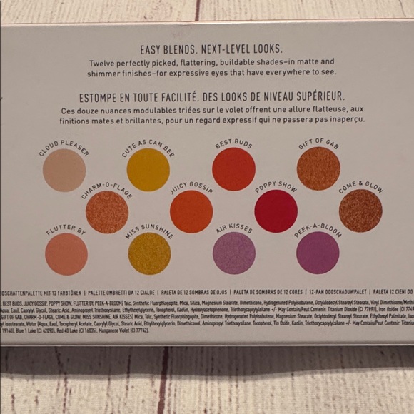 NWT Eyeshadow Bundle of 4 - Picture 14 of 16